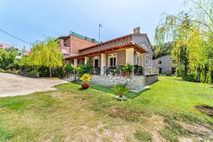 Giourgas house