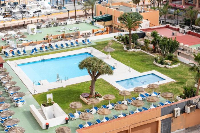 Marina view, sunny one bedroom pyr