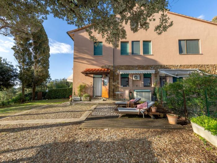 Apartment La casetta immersa nel verde by Interhome