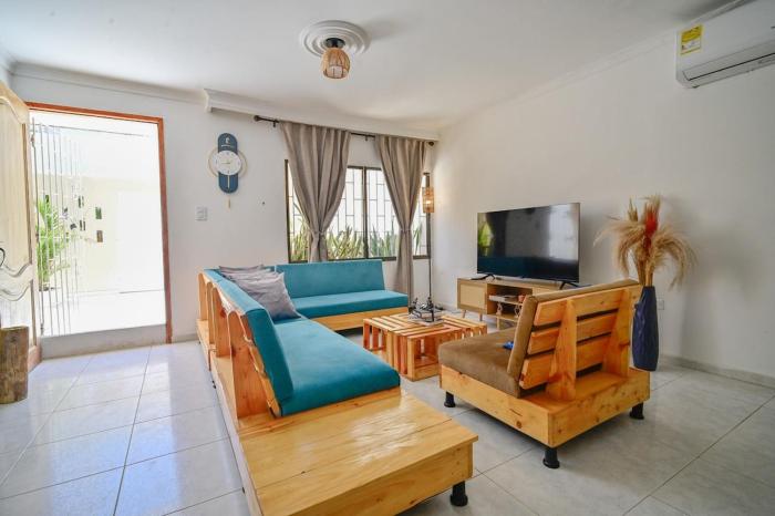 Casa con piscina y terraza privada a pasos de la playa