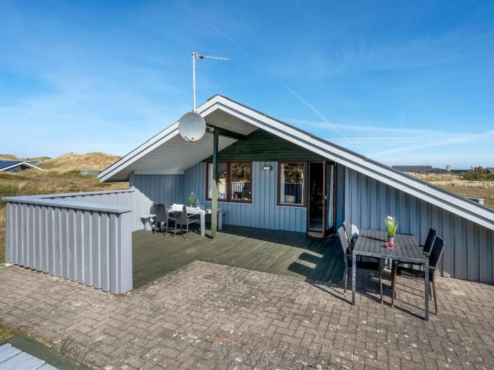 Holiday Home Flory - 400m from the sea by Interhome