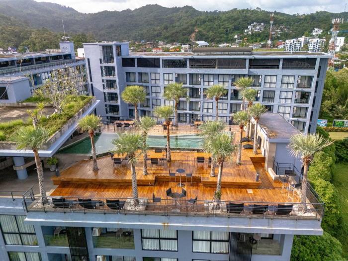 Modern 1-Bedroom Suite with Pool Access in Kamala, Phuket