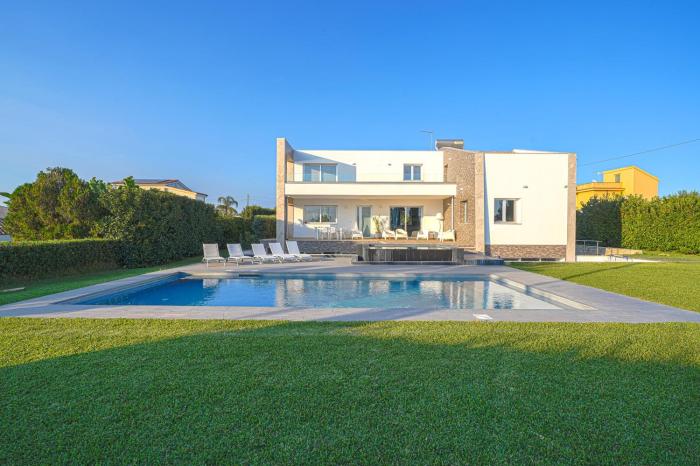 Villa Opulentia piscine vista mare