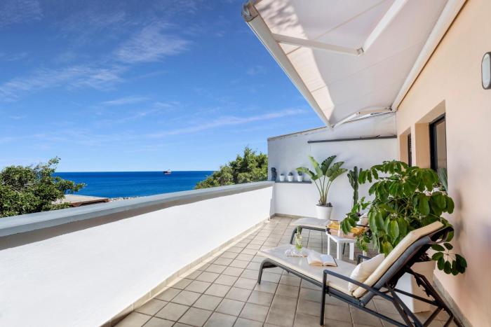 Roof With Terrace