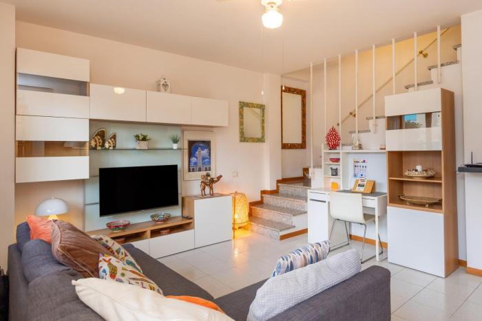 Cecina Via Liguria 7