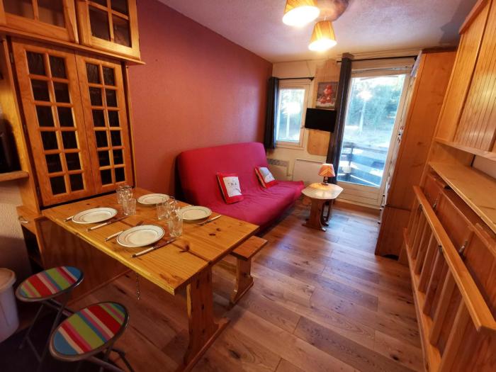 Studio au pied des pistes - Balcon est - FR-1-771-89