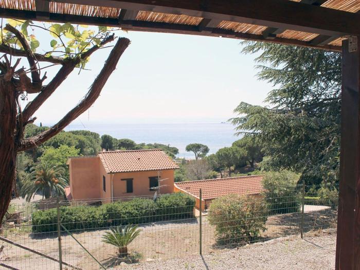 Holiday Home Villa Oleander mit privatem Parkplatz by Interhome