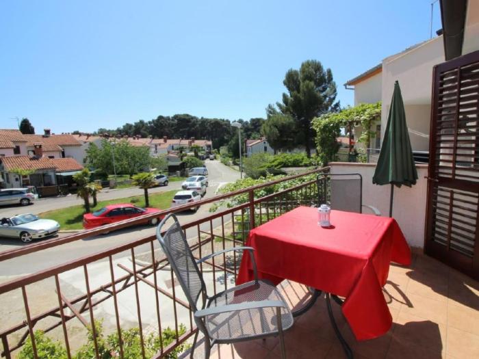 Apartment für 2 Personen in Strandnähe by Interhome