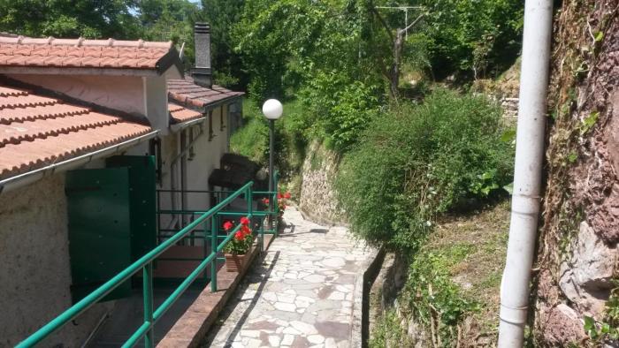 Altrove - a due passi da Chiavari