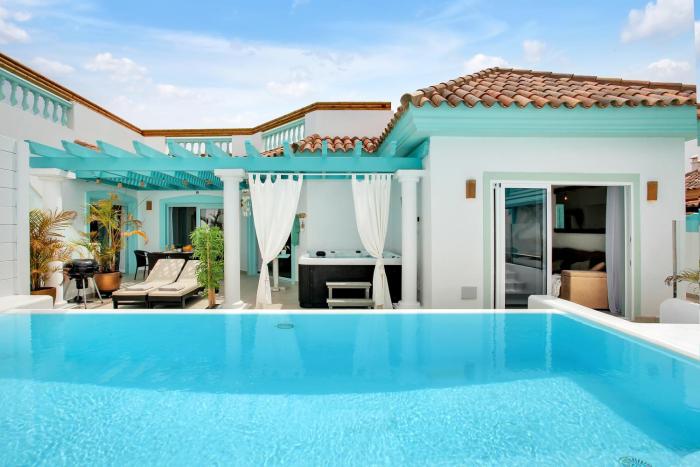 Orange Light with private pool