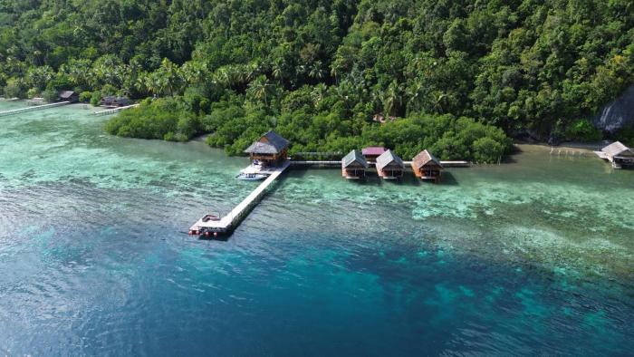 Mantastic Scuba and Lodge