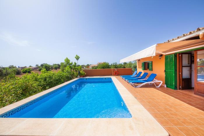 Ses Salines cottage with private pool and barbecue