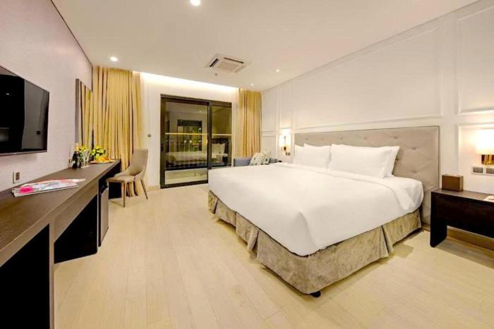 Danang Golden Bay ART