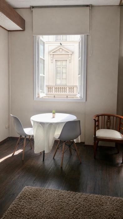 Habitación con balcón con vista al corazón de la ciudad