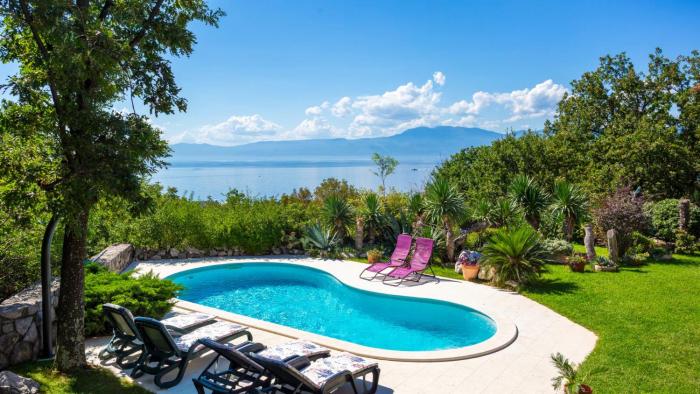 Villa Anamia with seaview by Villas Guide