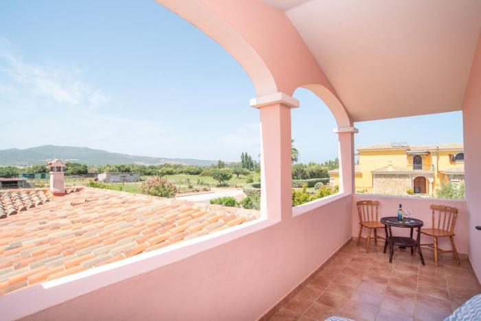Sardegna Budoni giardino e Jacuzzi