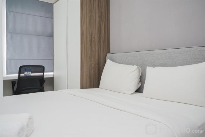 Homey and Comfortable Studio at Serpong Garden Apartment By Travelio