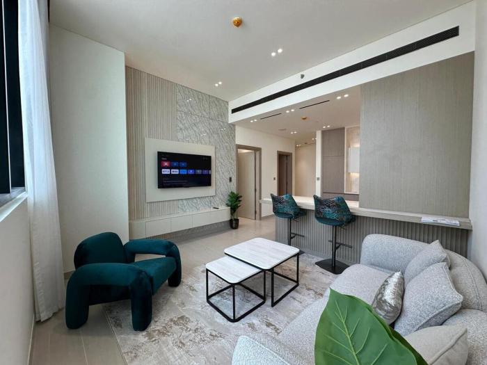 Brand New 1BR with Balcony and Pool