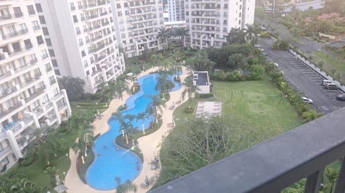 Modern vibes overlooking the Jaco mountains