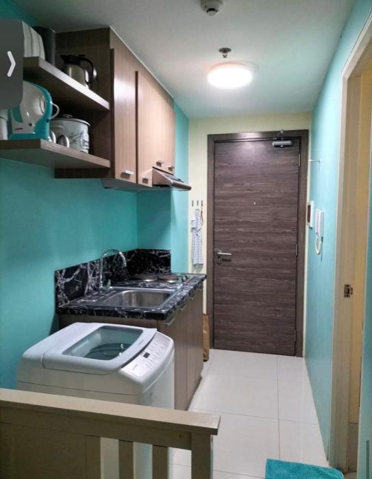 Charming Condo with Private Pool in Las Pias, Philippines