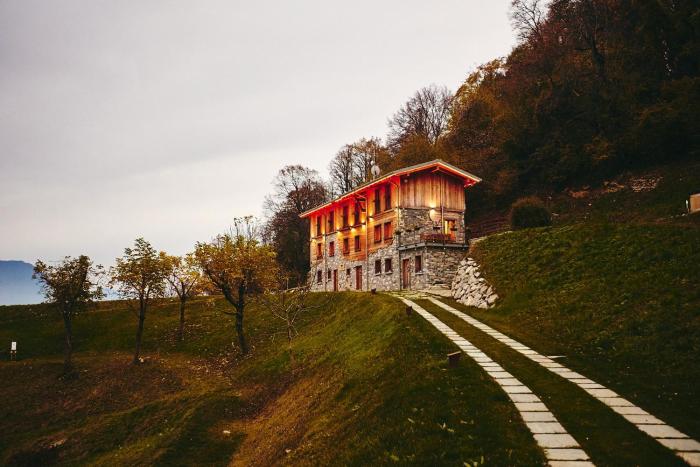 Bellagio Baita treeb