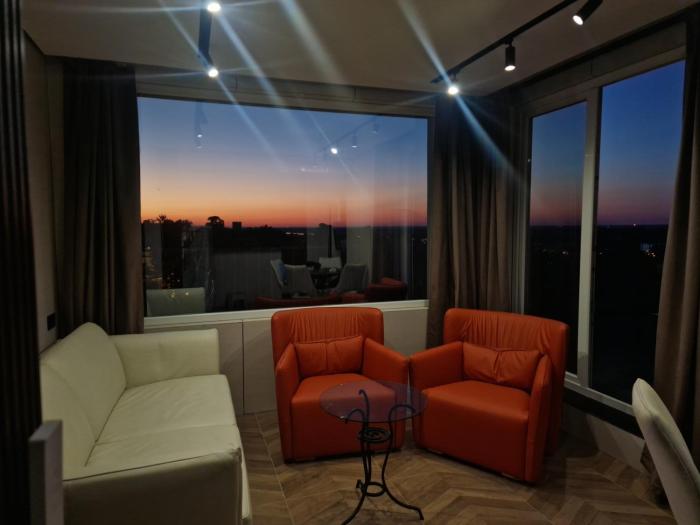 Penthouse Central Apartment