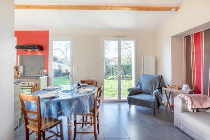 Petite maison à la campagne