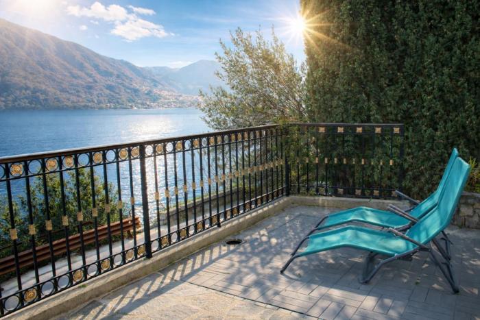 Emilias Lakeview Terrace