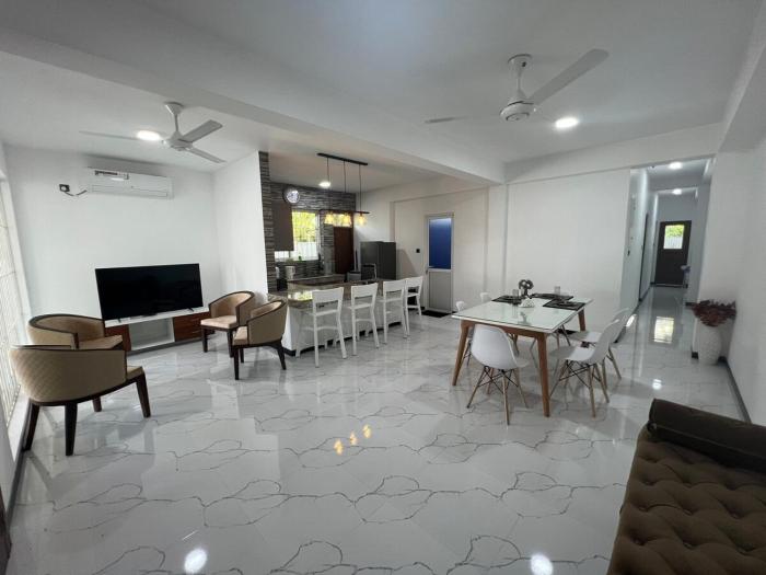 Luxe Mini-Suite Maharagama