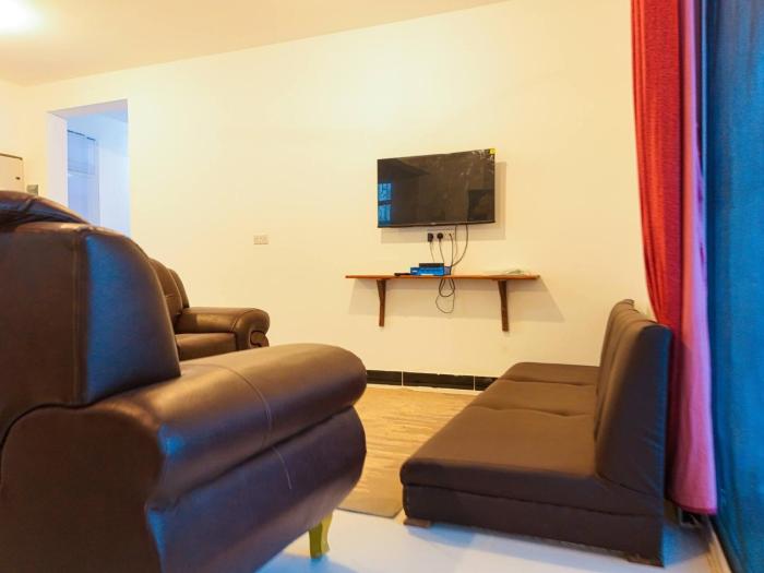 Tropical Beachfront Escape 2-Bedroom Apartment in Uroa, Zanzibar