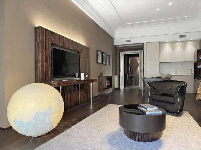 Luxurious 3-Bedroom Apartment in the Heart of Roma