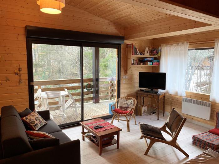 JOLI CHALET 3 FACES 2* PROCHE DES PISTES