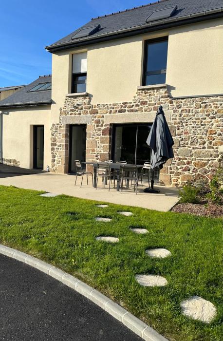 Entre Rennes et St Malo, grande maison lumineuse Chez Mathilde