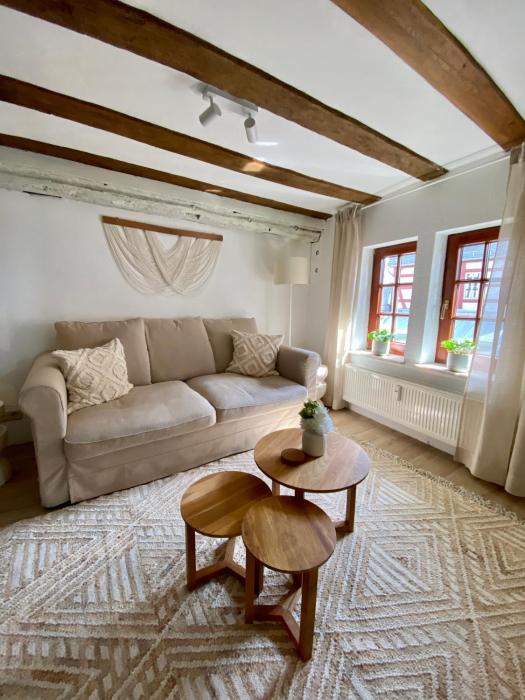 FACHWERKZEIT - Altstadt, WLAN, Klima, Parkplatz, Balkon, 2-4 Pers