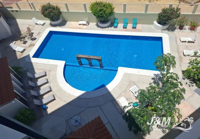 Amplio codominio a minutos de la playa en Bahías de Huatulco