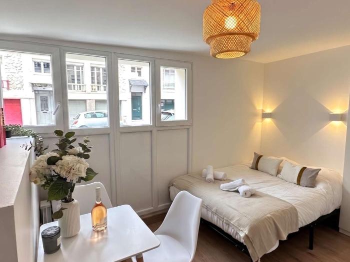 New 902 Suite Eva - Cosy Apartment Paris Center