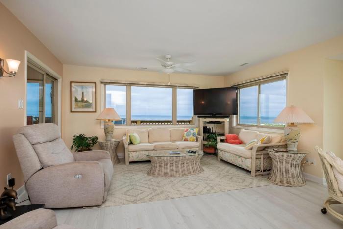 A Searious Sunset View by Oak Island Accommodations