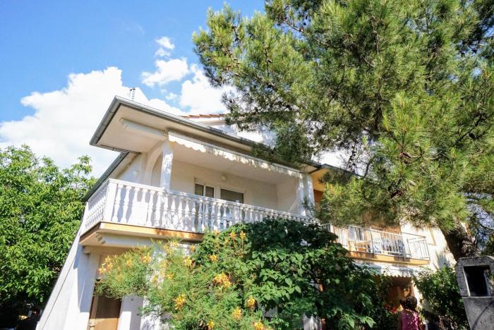 Apartments CIRILA