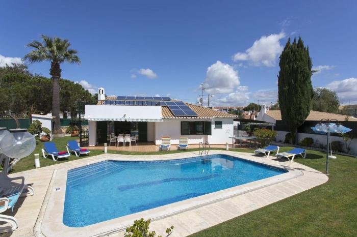 Villa Maria DOura by Villa Plus