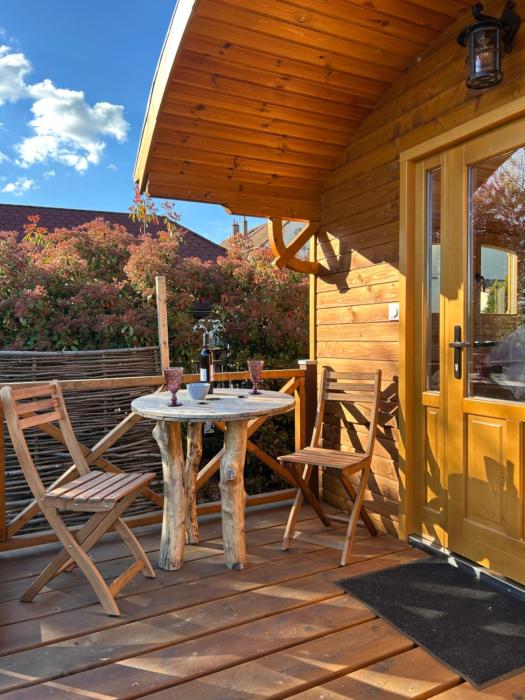 Domaine de la Mance - Roulotte tout confort avec petit-déjeuner inclus, bain nordique en supplément