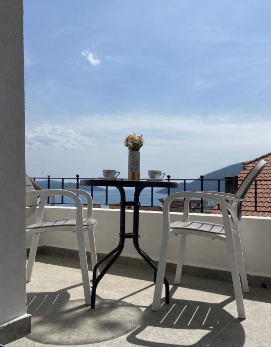 Bay Horizon View