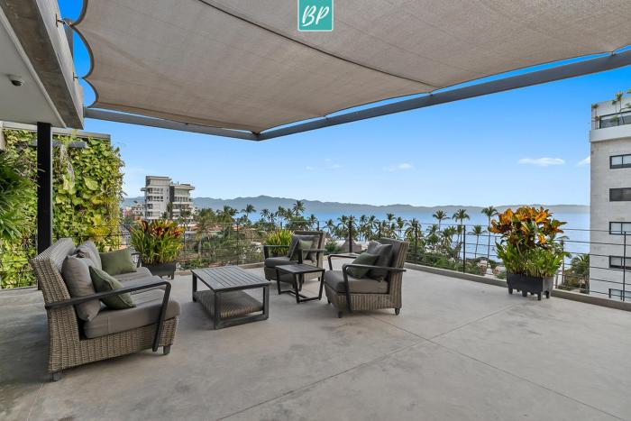 Nereidas Bucerias - Golden Zone Condos 1 Block from Beach