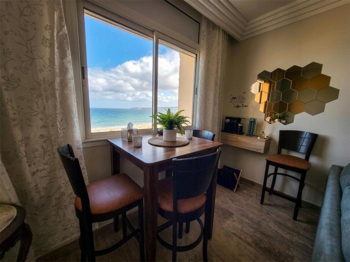 LUXURY Oceanfront, Nespresso, Pro Office, Tram, Rabat