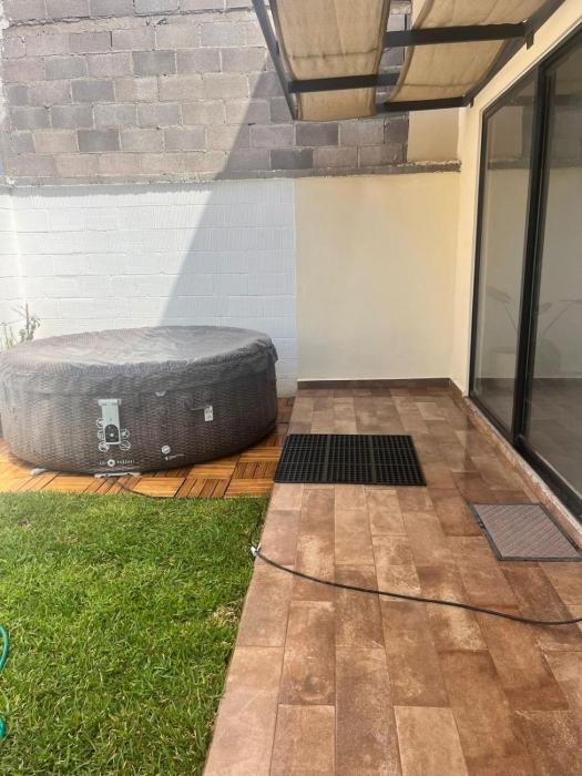 Residencia con jacuzzi, cancha de padel y seguridad 24h 7d