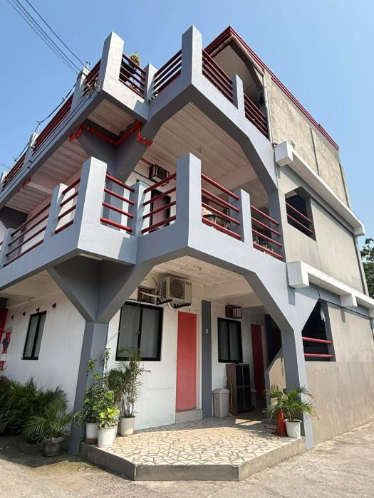 Maru Vibe Studio unit