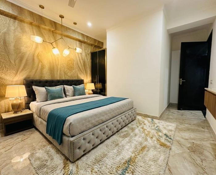 Hotel Enclave Plaza Near IGI Airport Delhi