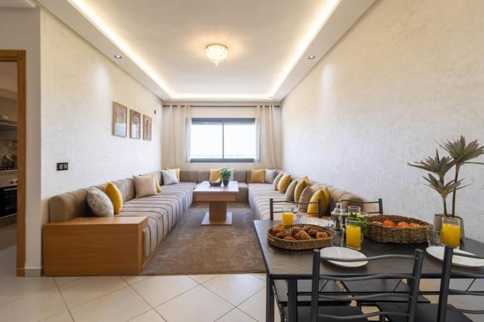 Blue Waves 2 Bedrooms with Pool