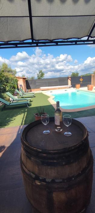 Maison climatisée avec piscine privee