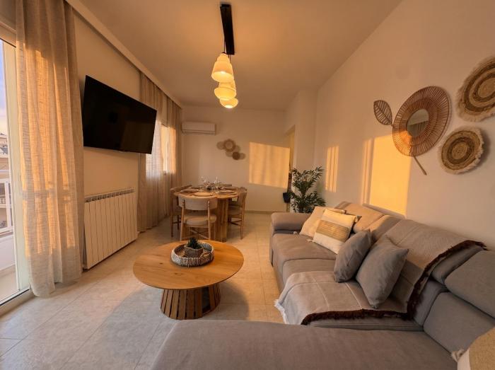 Avenir Sea View Residence - City Center