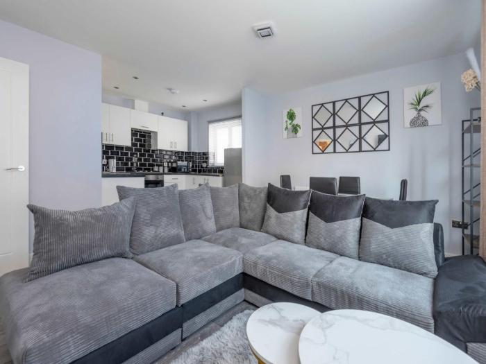 London Flat with Private Entrance